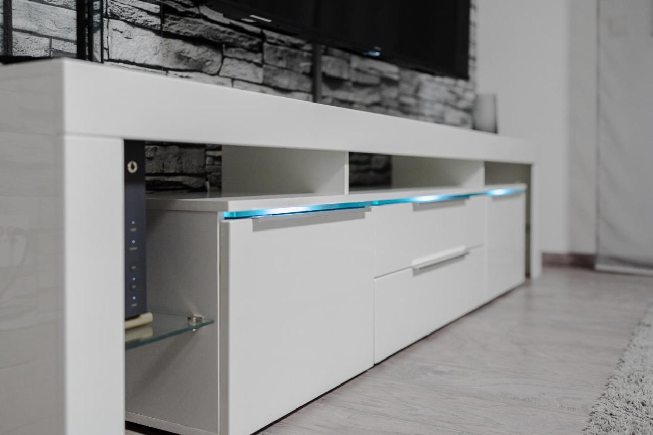 Modern - Ruhige Lage - Zentrumsnah - 2-Zimmer Apartment Horb am Neckar Buitenkant foto